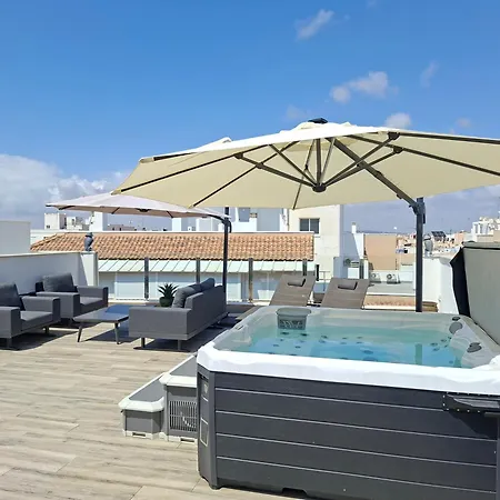 Penthouse-pool-jacuzzi-gym-sauna- Pmt41 Апартаменти Торрев'єха
